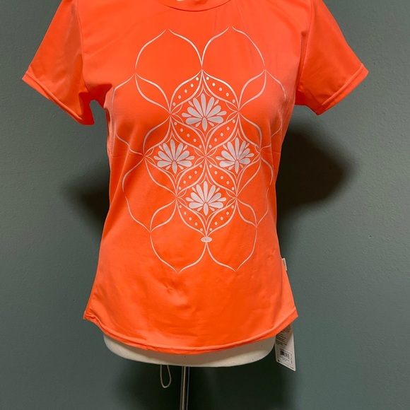 O’Neill graphic shirt - Picture 2 of 7